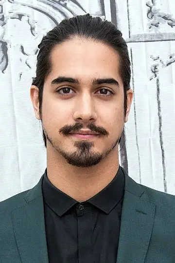 Zdjęcie Avan Jogia #37968