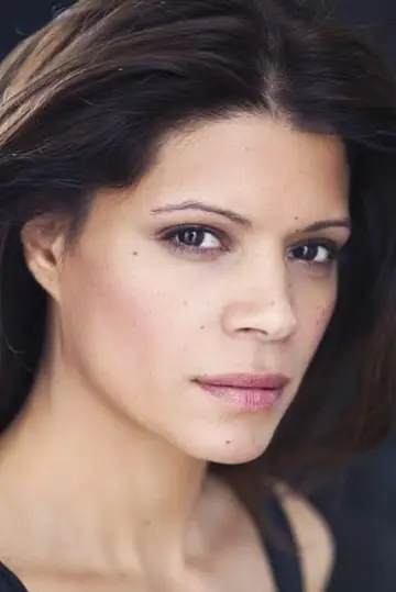 Zdjęcie Andrea Navedo #4996