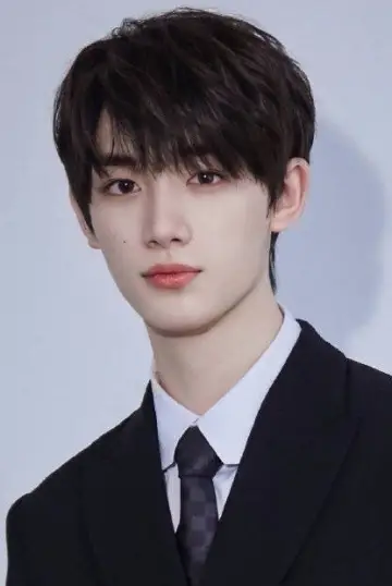 Zdjęcie  (Ding Chengxin) #352357
