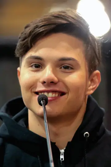 Zdjęcie Zach Callison. #400635