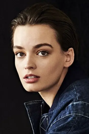 Zdjęcie Emilia Mackiewicz (Emma Mackey) #4583