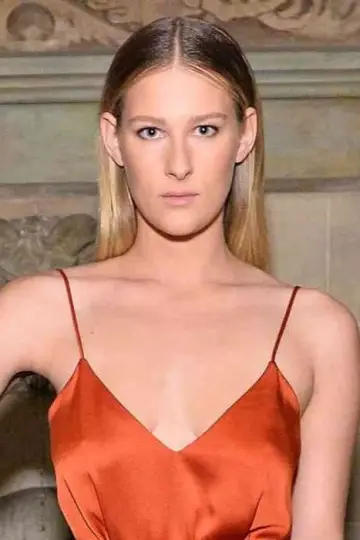 Zdjęcie Destry Allyn Spielberg #79242