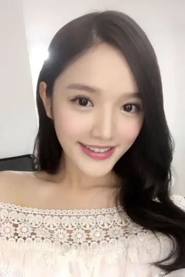 Zdjęcie Lin Yanrou #257905