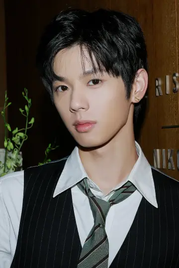 Zdjęcie  (Jing Yanjun) #422846
