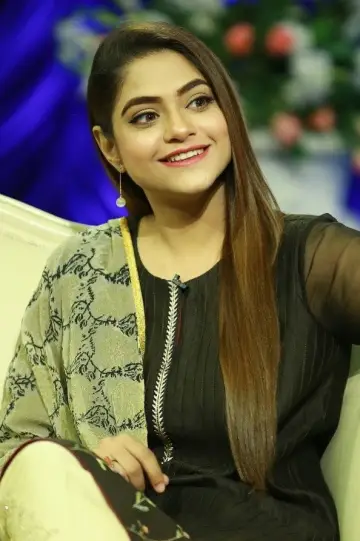 Zdjęcie Nimra Shahid