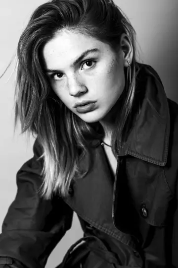 Zdjęcie Famke Louise