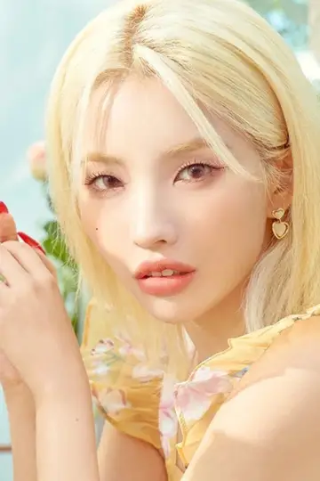 Zdjęcie  (Jeon So-yeon) #395351