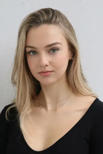 Zdjęcie Lilly Krug #25559