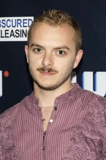 Zdjęcie  (Elliot Tuttle) #637381