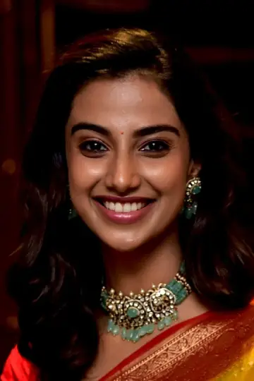 Zdjęcie Meenakshi Chaudhary #133766