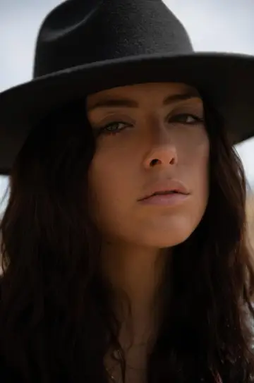 Zdjęcie Taylor Alexa Frank