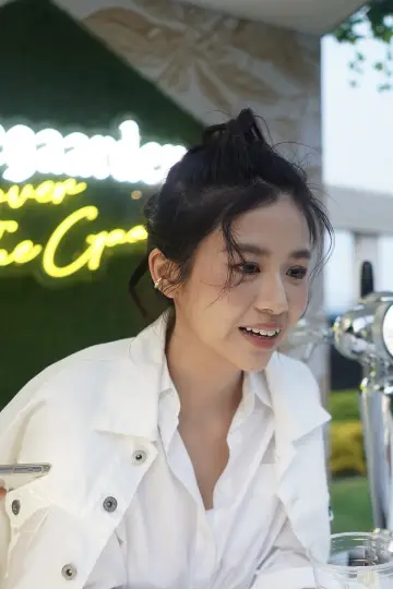 Zdjęcie Yang Wenting #336419