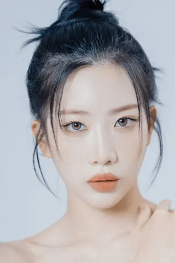 Zdjęcie  (Kim Lip) #483137