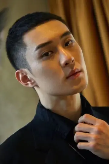 Zdjęcie Li Mingxuan #133451