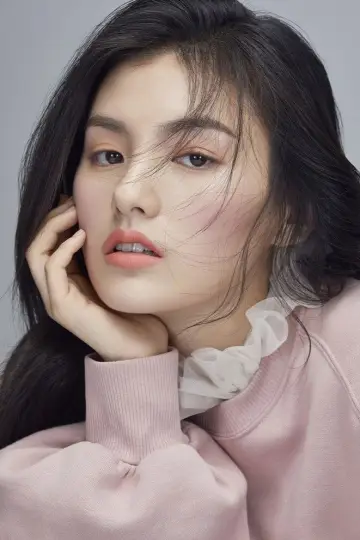 Zdjęcie  (Kim Yong-ji) #382035