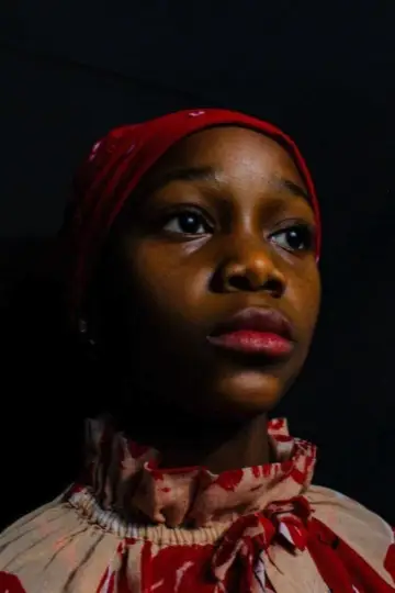 Zdjęcie  (Estere Mwale Ciccone) #304334