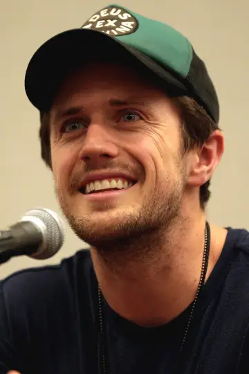 Zdjęcie Pierce Brown