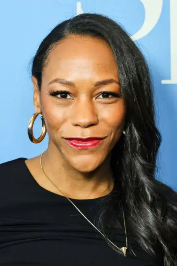 Zdjęcie Nikki M. James #340302
