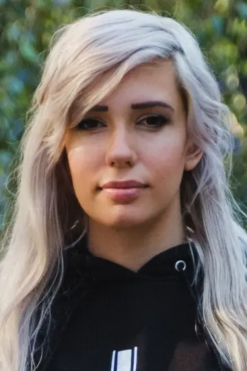 Zdjęcie Alanah Pearce #301859