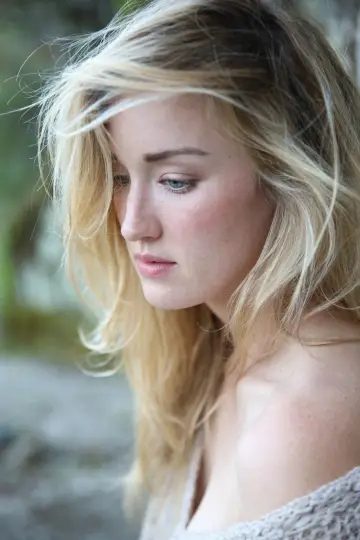 Zdjęcie Ashley Johnson #11200