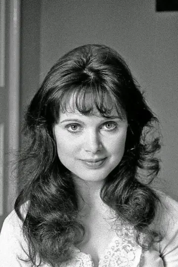 Zdjęcie Madeline Smith #88279