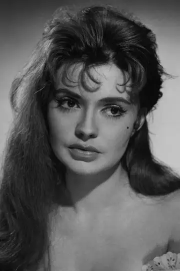 Zdjęcie  (Yvonne Monlaur) #343475