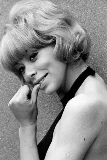Zdjęcie Miraila Darć (Mireille Darc) #210650