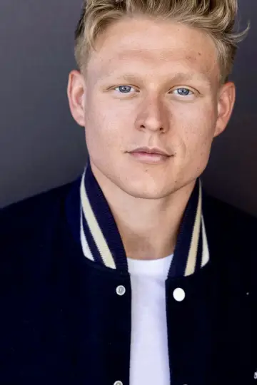 Zdjęcie  (Brandon Tyler Moore) #239227