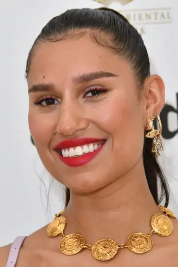 Zdjęcie RAYE #138198