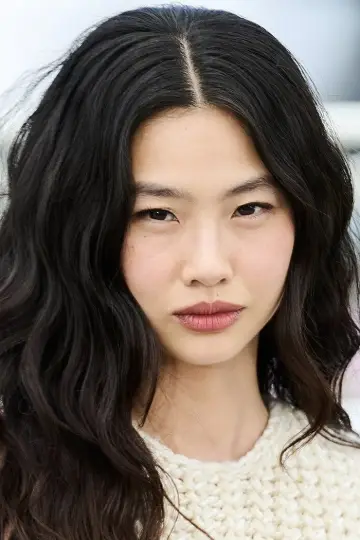 Zdjęcie Jung Ho-yeon (Hoyeon) #491431