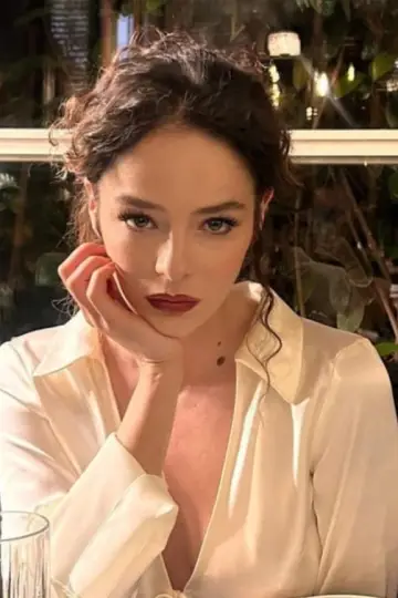 Zdjęcie  (Buse Meral) #304205