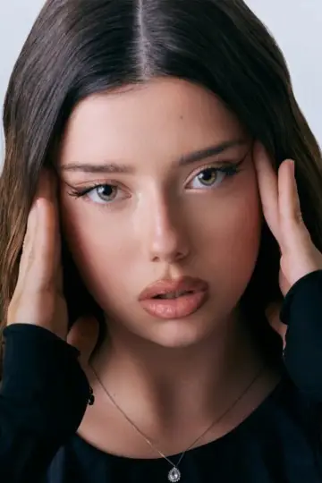 Zdjęcie Angelina Pavel
