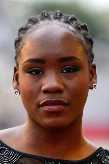 Zdjęcie Joely Mbundu #129733