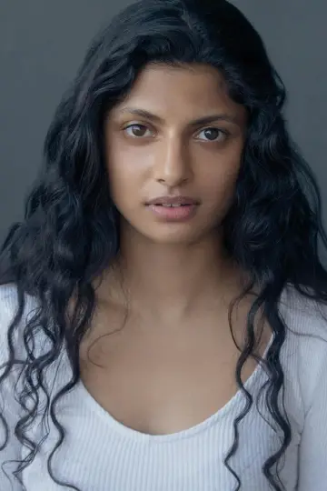 Zdjęcie  (Priya Kansara) #400759