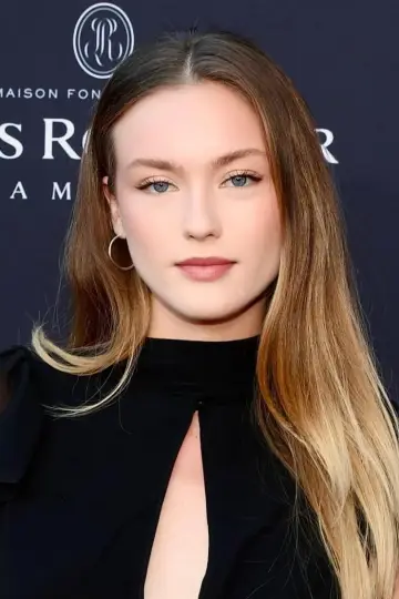 Zdjęcie  (Chloe Rose Robertson) #657855