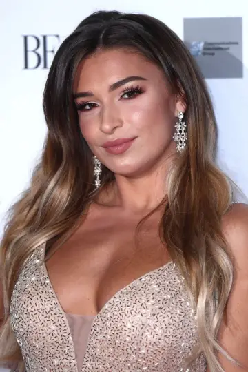Zdjęcie  (Zara McDermott) #275565