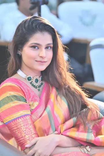 Zdjęcie  (Suryamoyee Mohapatra) #422879