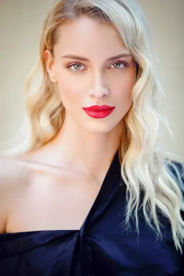 Zdjęcie Ema Kovac #29835