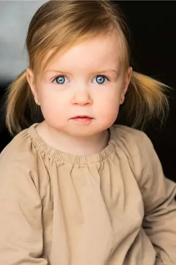 Zdjęcie Raine Monroe Boland #69058