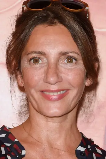 Zdjęcie Valérie Karsenti #107300