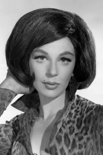 Zdjęcie  (Fenella Fielding) #322560