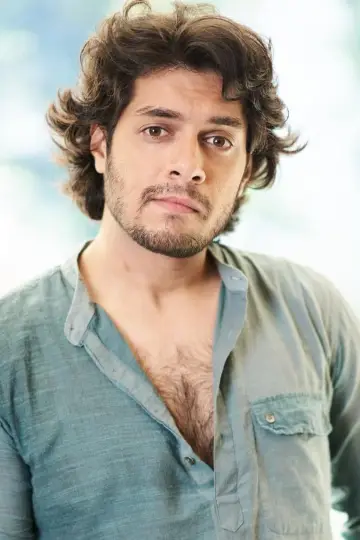 Zdjęcie  (Junaid Khan) #312878