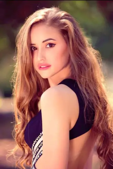 Zdjęcie  (Lily-Claire Harvey) #404780