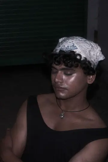 Zdjęcie Hazmil Hussain (Hazmil Hussain) #348412