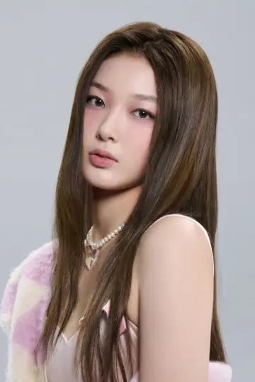 Zdjęcie  (Yoonchae Jeong) #415009