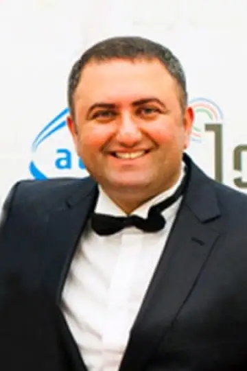 Zdjęcie Tural Sevdimalı