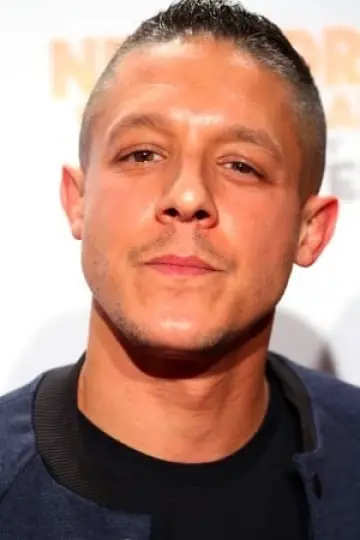 Zdjęcie Theo Rossi #56340