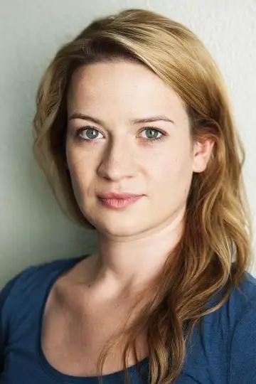 Zdjęcie Nina Gummich #130645