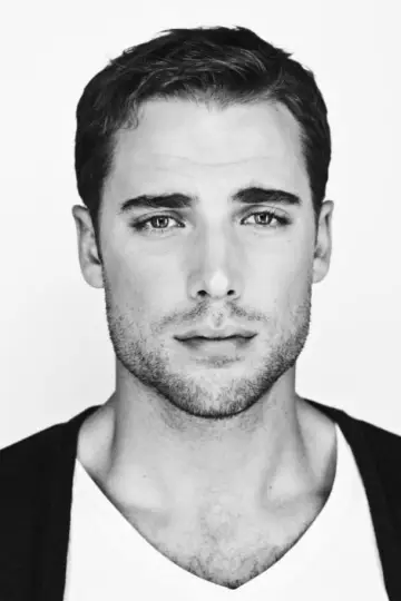 Zdjęcie Dustin Milligan #54827