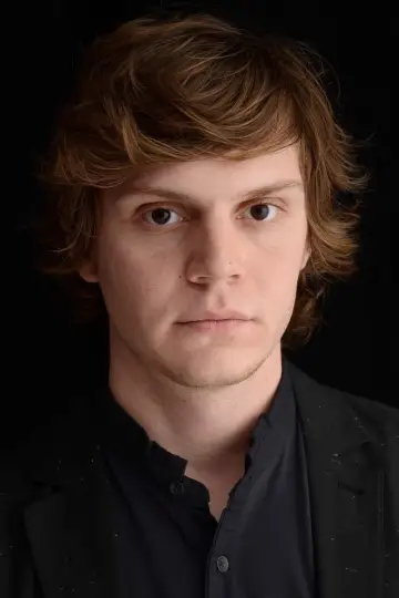 Zdjęcie Evan Peters #657